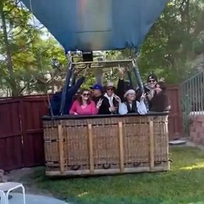 Balão de ar quente aterra no quintal de casa nos EUA após emergência