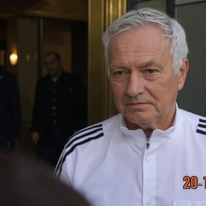 Como Mendes pode moldar o futuro de Mourinho através de Silva e Filipe Luís