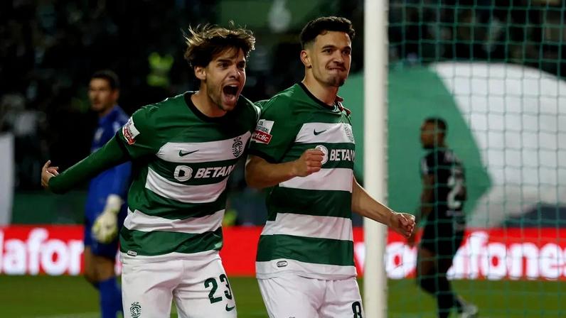 Bragança deixa Pote no banco no onze do Sporting