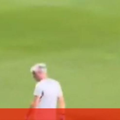 Jorge Jesus e Iñigo Martínez discutem acaloradamente durante jogo do Al Nassr