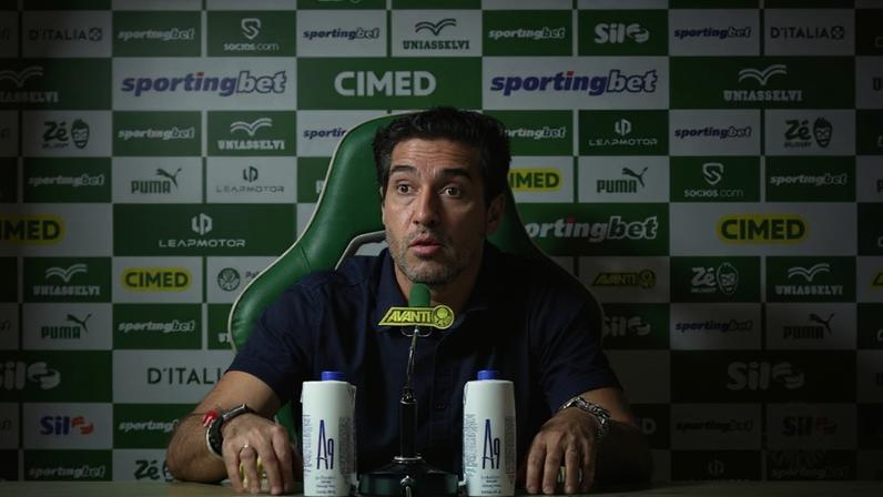 Abel Ferreira: «Parece que no futebol brasileiro se pode ser tudo menos Abel...»
