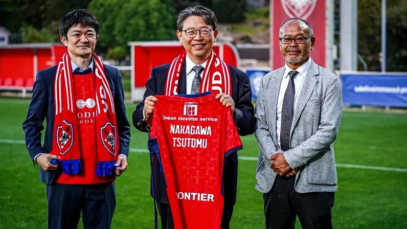 Embaixador do Japão em Portugal visita a Oliveirense
