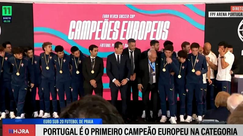 Troféu caiu e jogadores portugueses ficaram em sobressalto