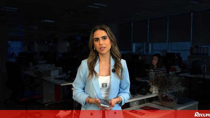 Florentino Pérez está em busca do 'homem certo' para treinar o Real Madrid. Não pretendendo continuar com Álvaro Arbeloa no comando técnico, o presidente dos merengues tem o nome de José Mourinho no topo da lista. Rita Pedroso, jornalista de Record, faz o ponto de situação sobre a escolha do Real Madrid: será o treinador do Benfica o 'homem certo' que Pérez procura?