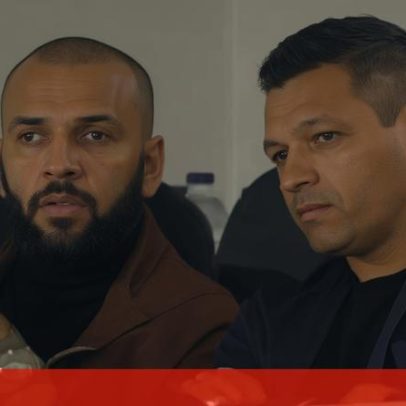 Dani Alves e Derlei assistem a Fafe-São João de Ver
