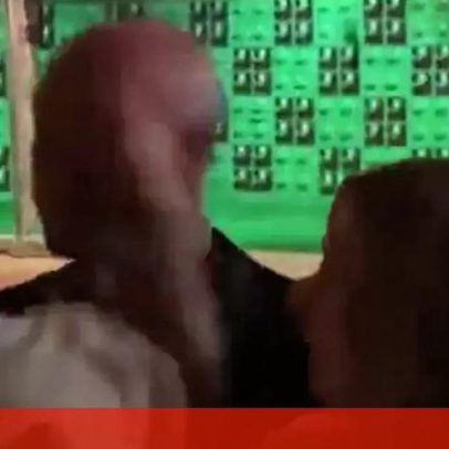 Michael van Gerwen envolvido numa confusão num bar e agredido