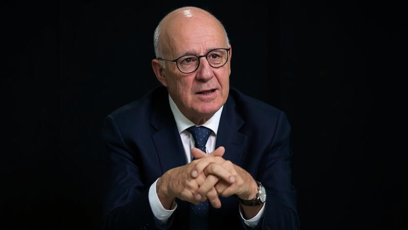 Fernando Seara celebra aniversário com amigos e surpresa especial