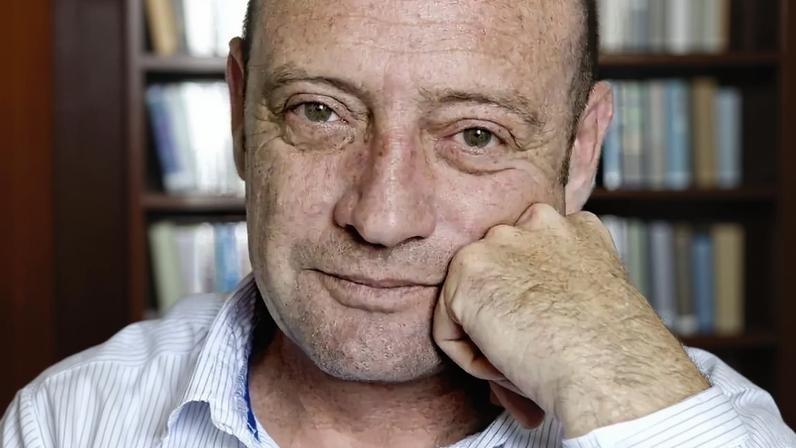 Helena Sacadura Cabral recorda o filho Miguel Portas, que morreu de cancro