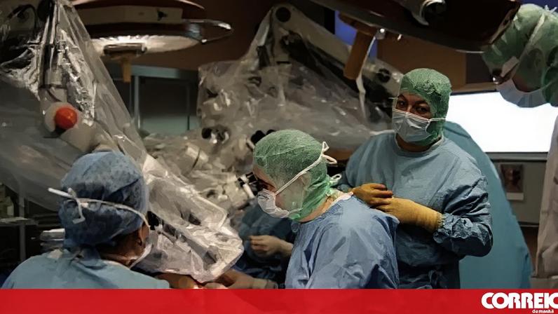 Mais de 300 doentes morreram à espera de cirurgia cardíaca em cinco anos