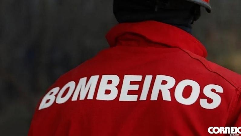 Colisão entre dois carros fere dois ocupantes na EN108, Gondomar