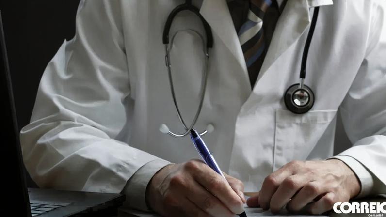 Estudo defende serviços online para marcação de consultas e receitas