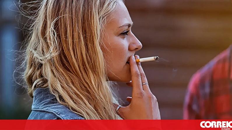 Reino Unido proíbe venda de tabaco a quem nasceu após 2008