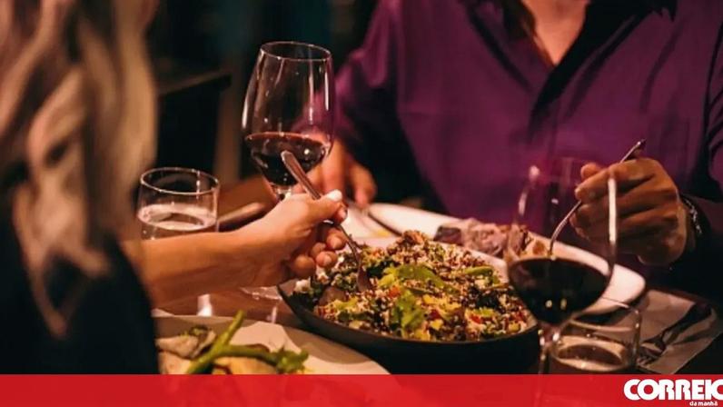 Guerra no Médio Oriente leva portugueses a cortar gastos