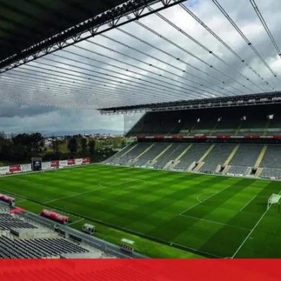 Adeptos do Friburgo confiantes com o clima e a cerveja de Portugal