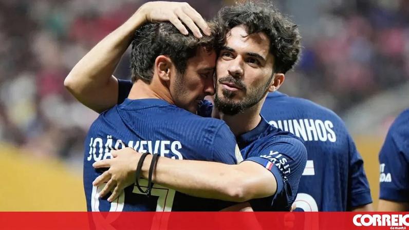 Vitinha e João Neves pelo PSG