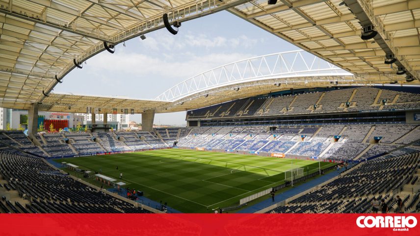 FC Porto multado em 10.200 euros pela remoção de bolas no clássico com Sporting