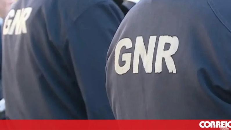 Homem baleado em rixa de rua na Moita