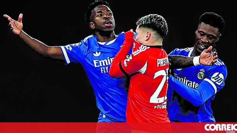 Benfica acredita que Prestianni pode cumprir castigo antes do Mundial