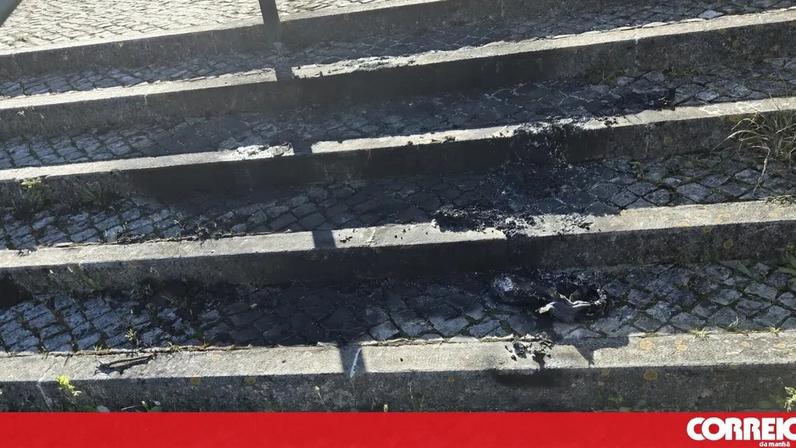 PJ investiga corpo encontrado em chamas em Almada