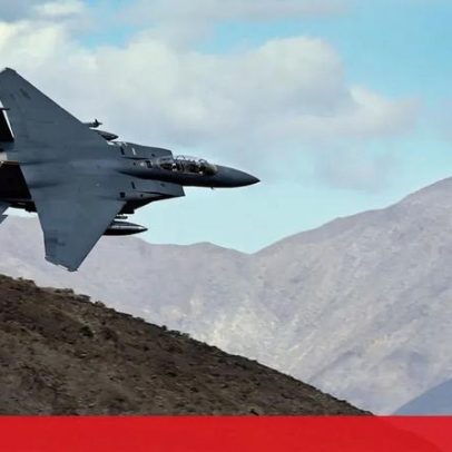 EUA buscam tripulante desaparecido de avião abatido; Irão oferece recompensa