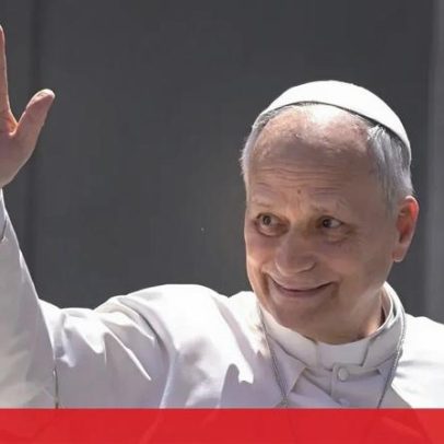 Imagens da primeira missa de Domingo de Páscoa do Papa Leão XIV