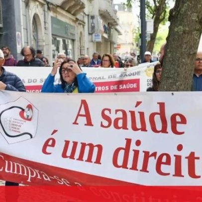 50 manifestantes no Ministério da Saúde pela continuidade das urgências obstétricas