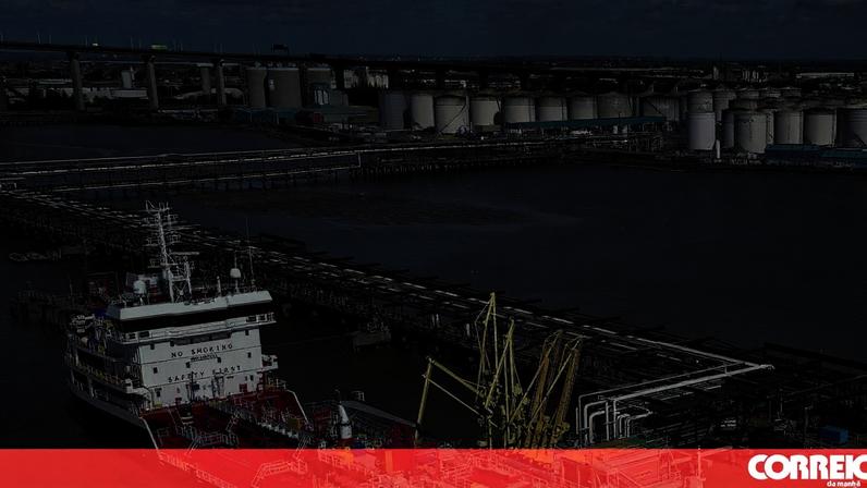 Companhias de aviação sobem fortemente em bolsa após reabertura de Ormuz