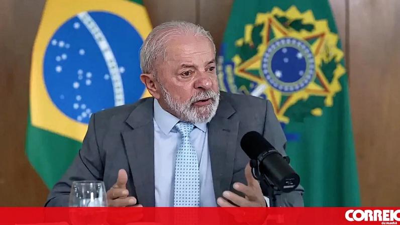 Congresso derruba veto de Lula e aprova lei que reduz pena de Bolsonaro