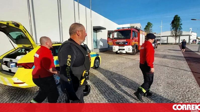 Polícia Marítima salva idoso após queda no rio em Portimão