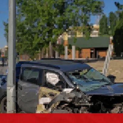 Despiste aparatoso deixa um ferido e corta circulação na variante do Fojo