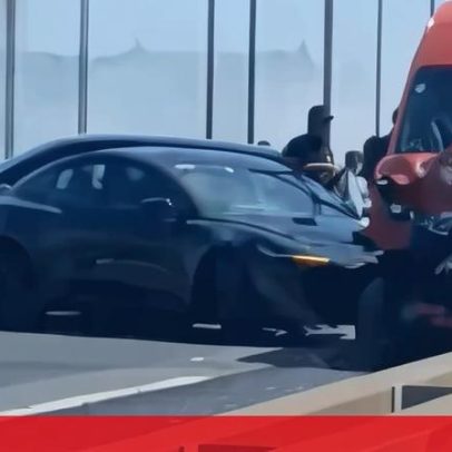 Acidente na Ponte 25 de Abril bloqueia trânsito Almada-Lisboa