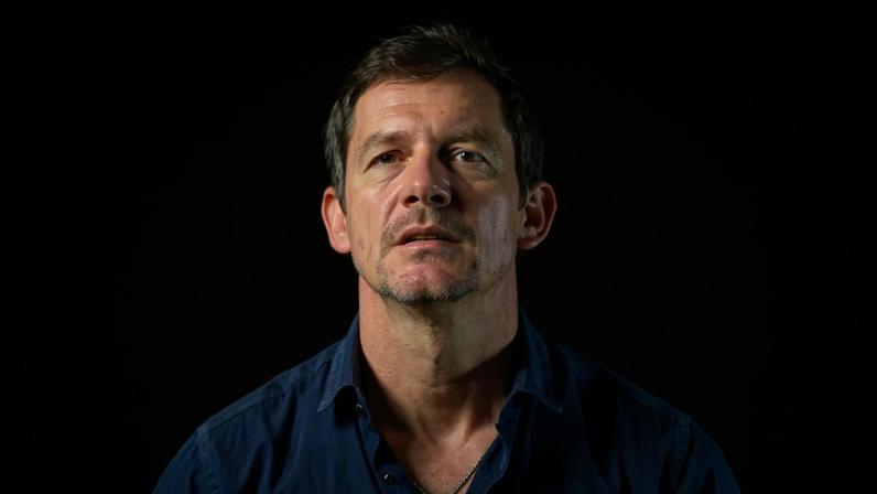 Atores de Refúgio Proibido dizem que é mais fácil ver ficção