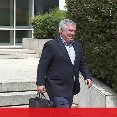 Ex-autarca de Gaia julgado por assistir a jogos com dinheiro da autarquia