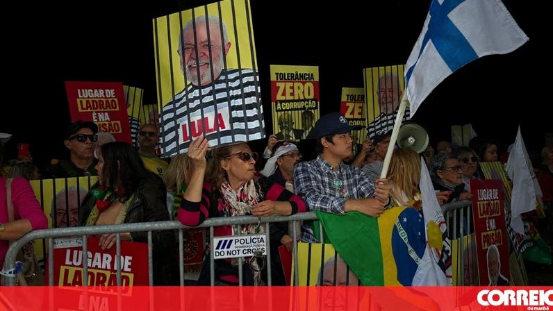 PSP reforça segurança para separar manifestantes na visita de Lula a Portugal