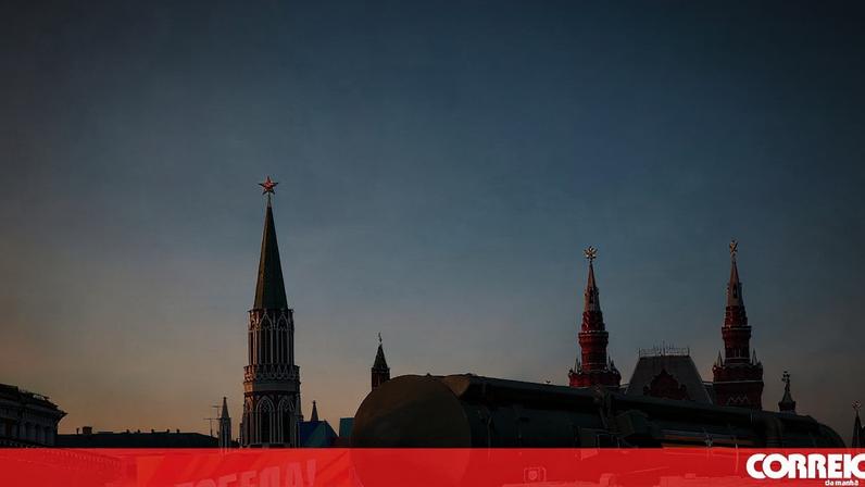 Desfile do Dia da Vitória na Rússia sem tanques nem mísseis