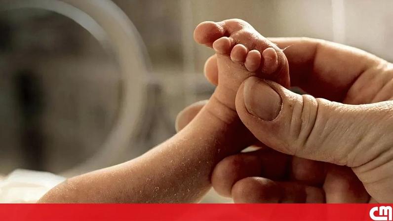 Mulher ocultou gravidez, matou o bebé no parto e atirou-o para o lixo