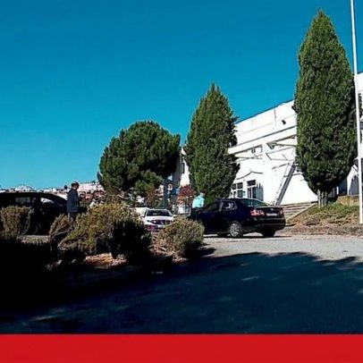 Homem detido por violência doméstica e ameaças à mãe terá julgamento