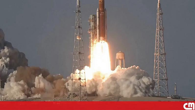Imagens mostram descolagem de foguetão rumo à Lua lançado pela NASA