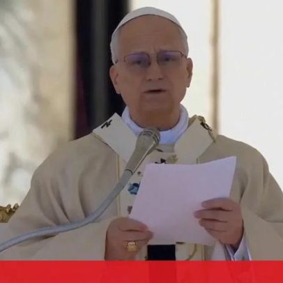 Papa Leão XIV apela ao diálogo na mensagem de Páscoa