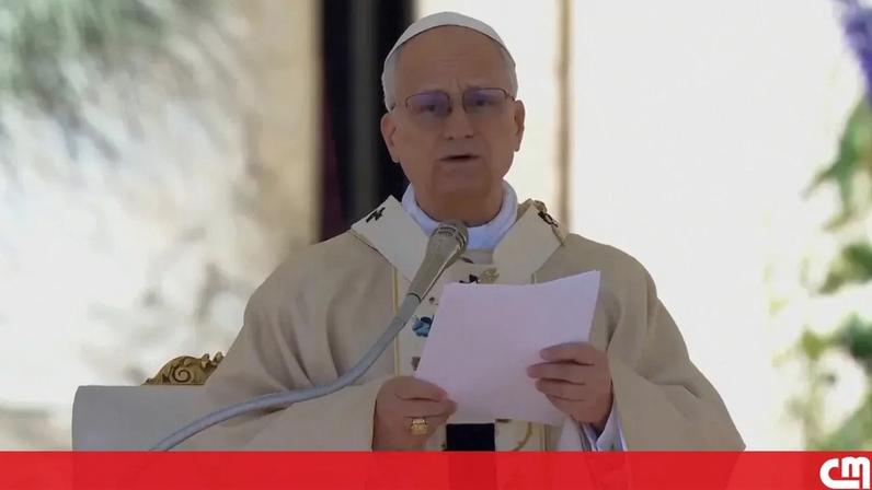 Papa Leão XIV apela ao diálogo na mensagem de Páscoa