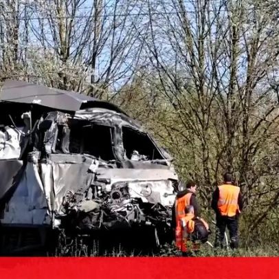 Imagens indicam aparato no local do choque entre TGV e camião militar em França