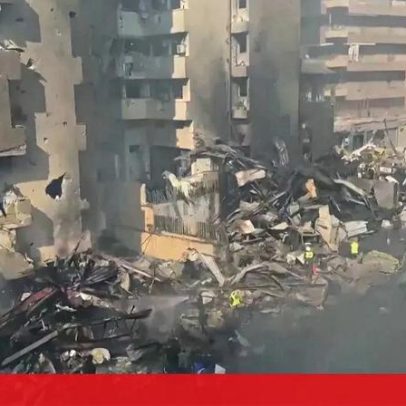 Ataques israelitas deixam edifícios totalmente destruídos no centro de Beirute