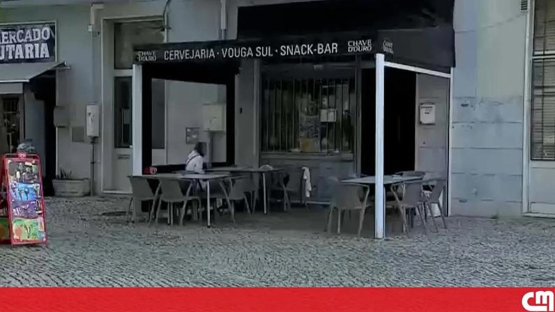 Idoso detido por esfaqueamento em café de Almada