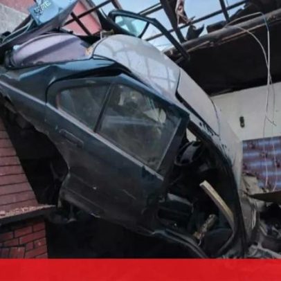 Carro despista-se na ribanceira do IC8 e embate contra casa em Pombal