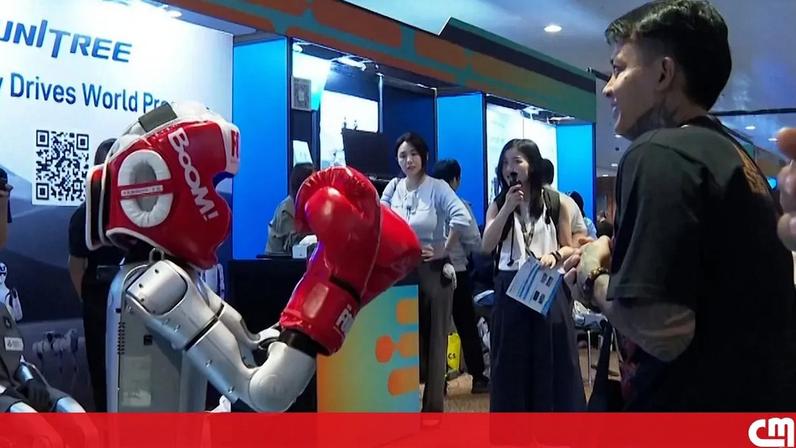 Hong Kong: robôs humanoides lutam, dançam e ensinam em feira tecnológica