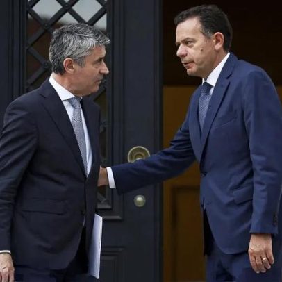 Portugueses escolhem José Luís Carneiro como favorito a primeiro-ministro