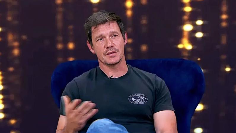 Ator Pedro Rodil analisa narrativa de Micronovela Refúgio Proibido