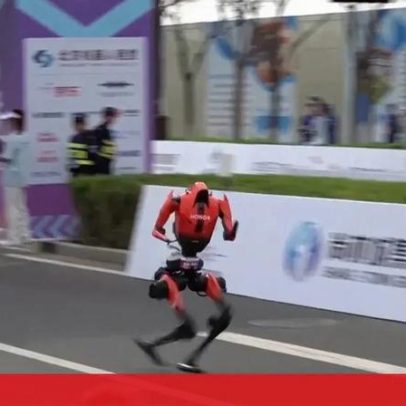 Robô humanoide vence meia-maratona em Pequim e bate recorde mundial humano