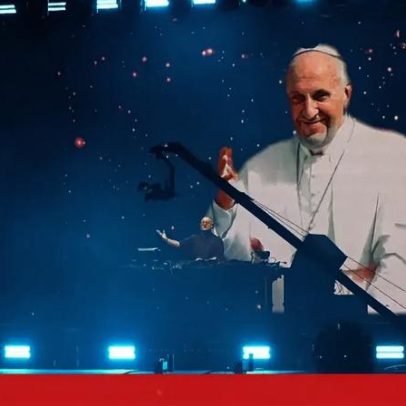 Padre Guilherme lidera tributo techno ao Papa Francisco em Buenos Aires