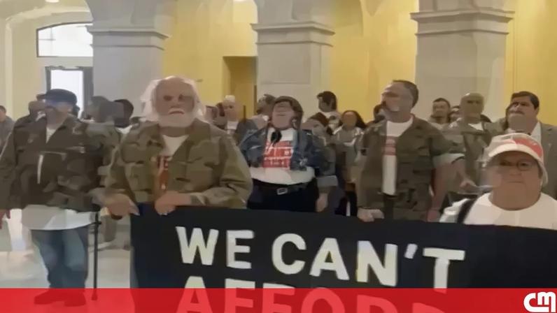 Veteranos detidos em Washington protestam pacificamente contra guerra no Irão